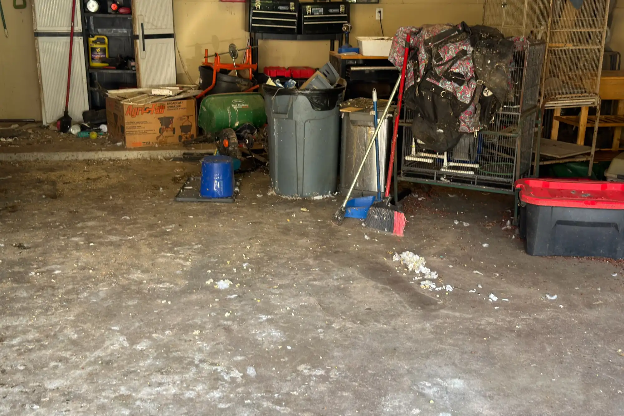 Garage & Estate Cleanouts job in Valrico FL