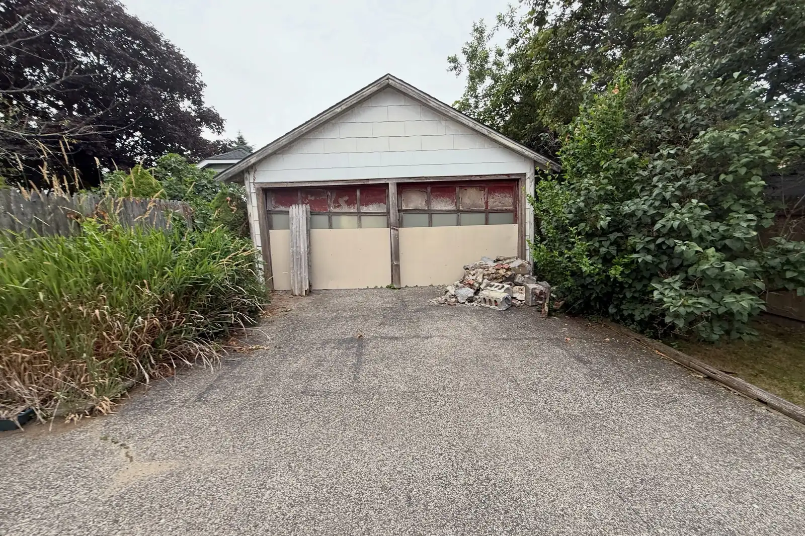 Old Shed Demolition and Removal in Dover, FL - photo 1